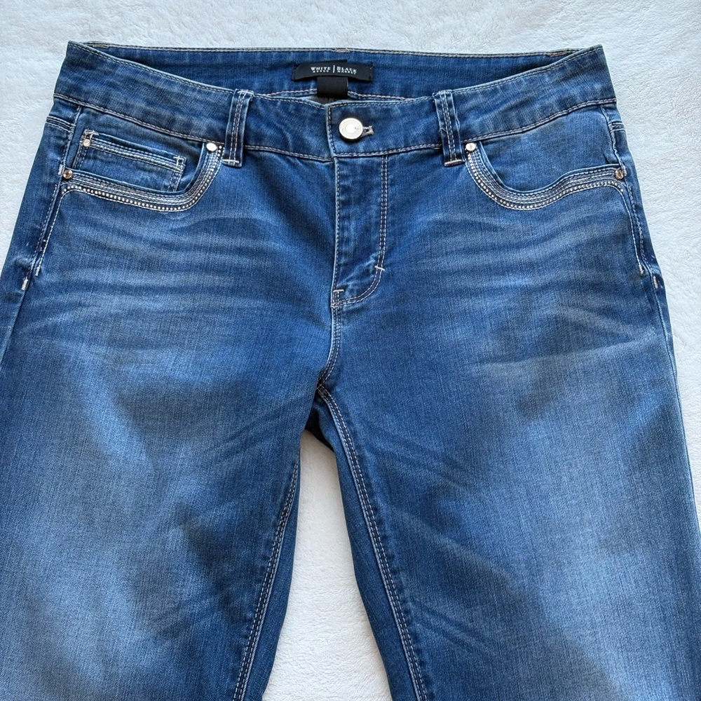White House Black Market Embellished Jeans - Size 6 - Picture 2 of 15